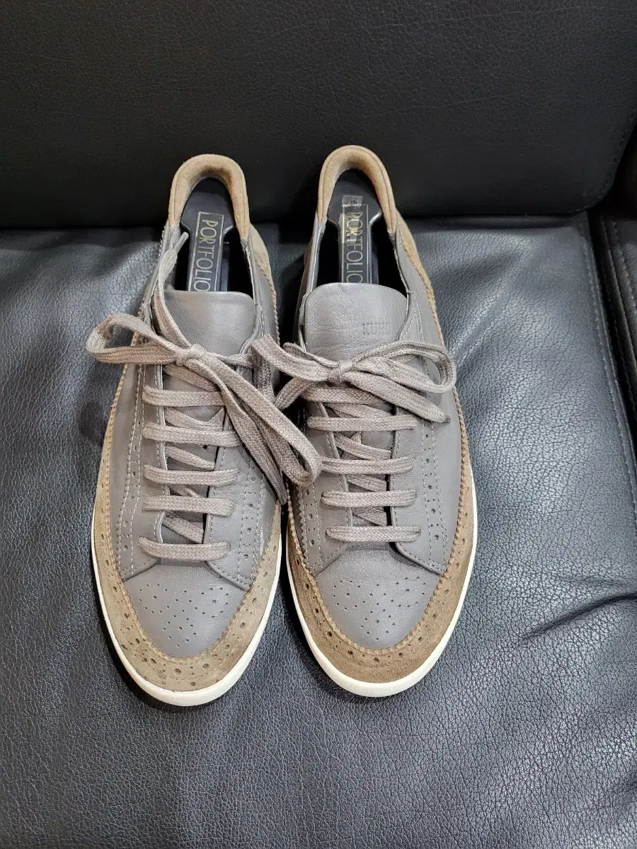 Kuho Sneakers