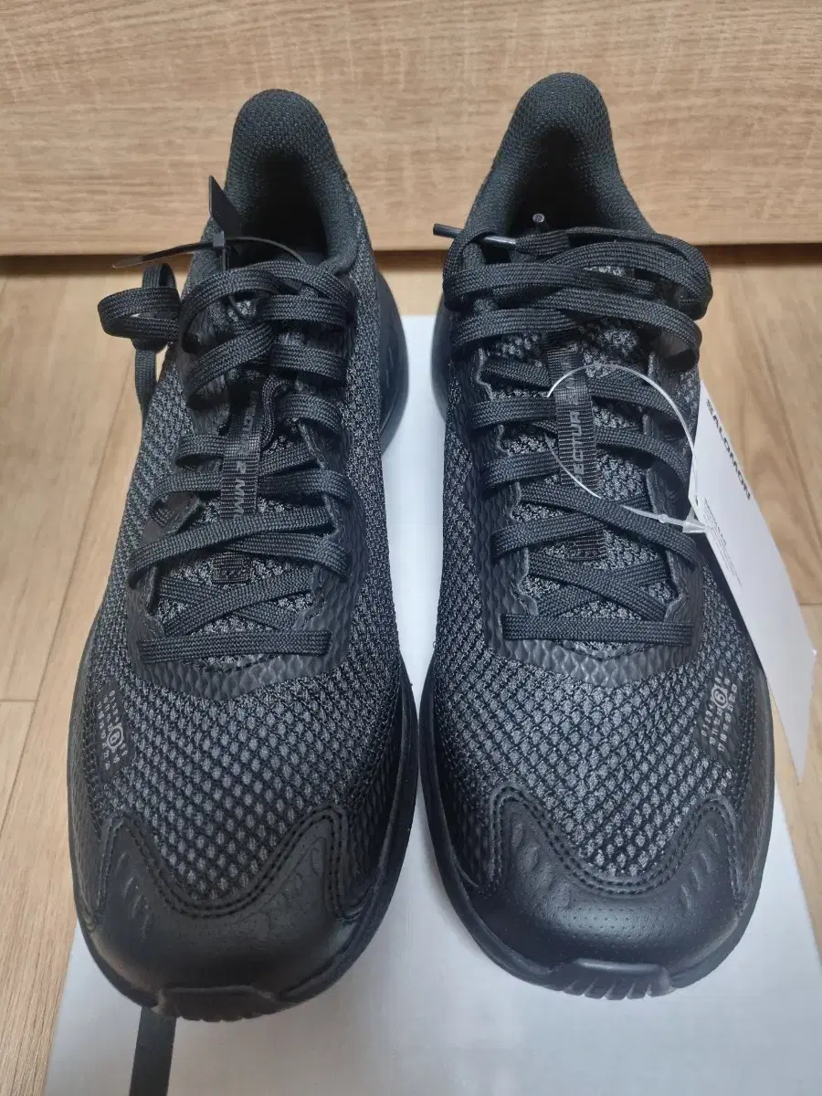 살로몬 마르지엘라 스펙터 2 MM6 블랙 퓨터255
