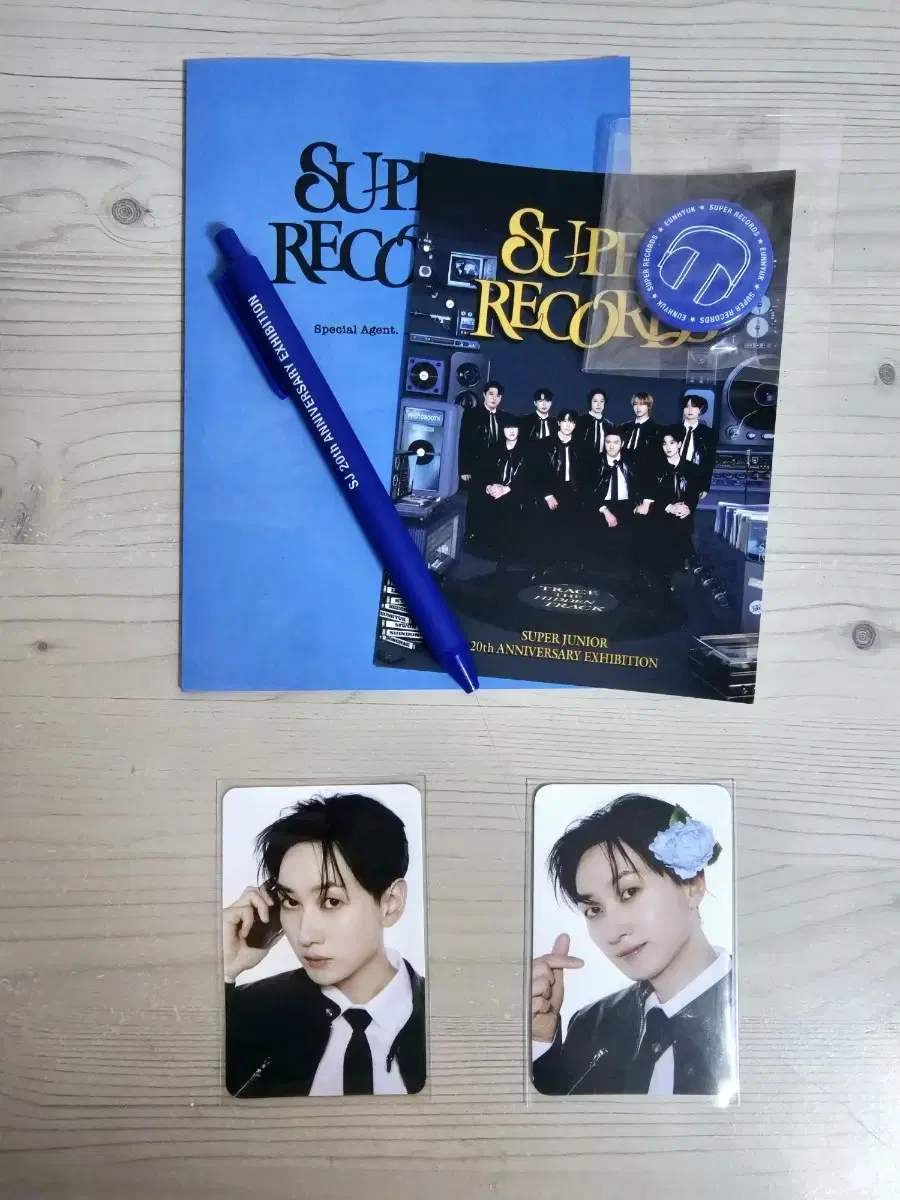 Super Junior Eunhyuk Entrance poca full set + Rose dey poca