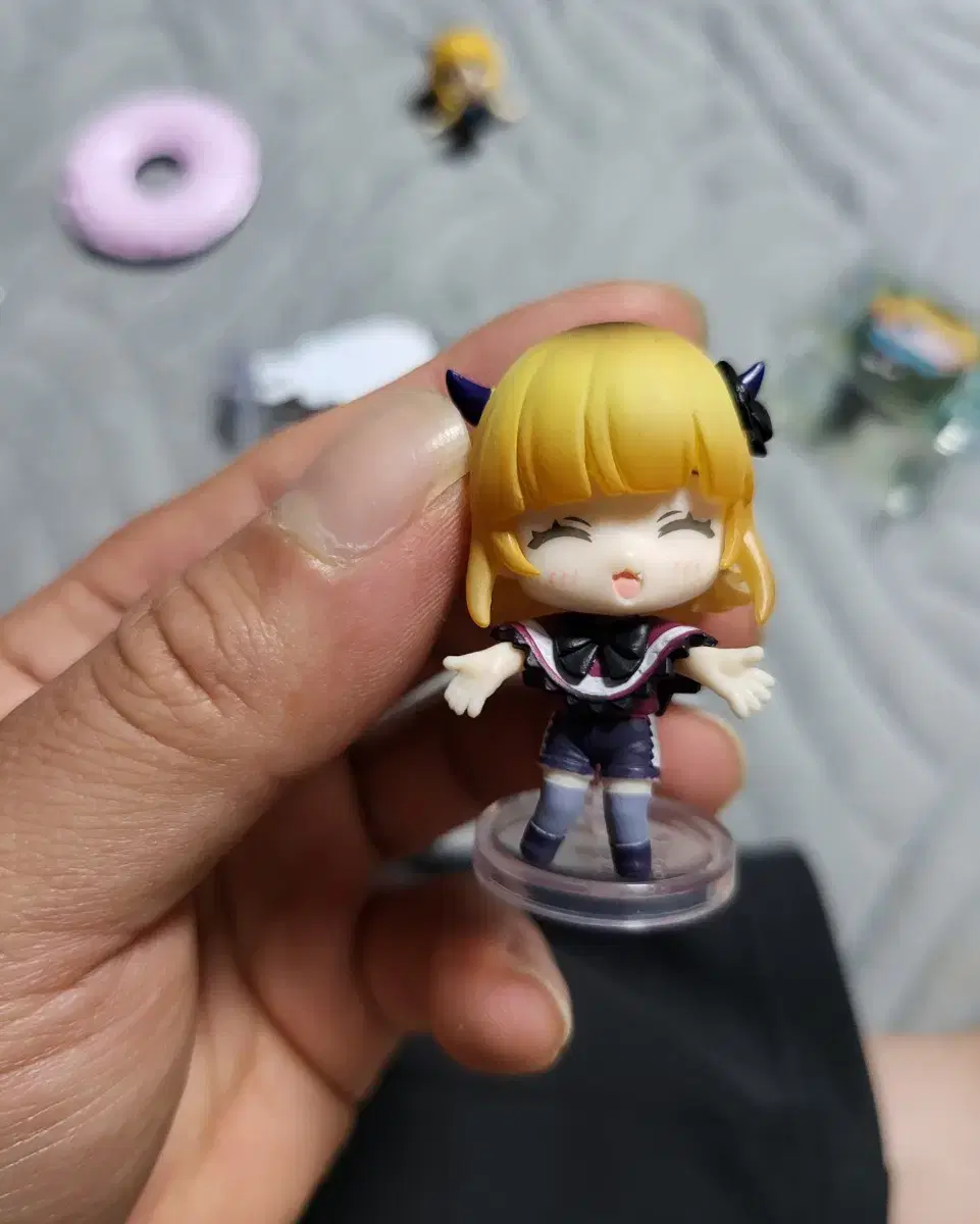 Oshi No Ko Mem-Cho mini figure