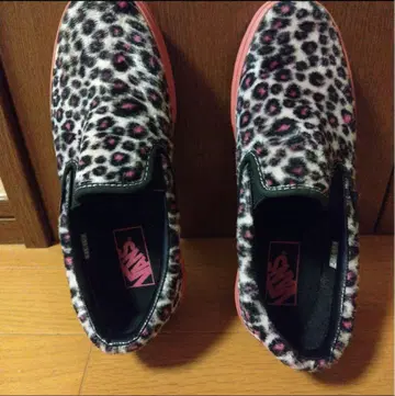 Vans 슬립온 레오파드 무늬