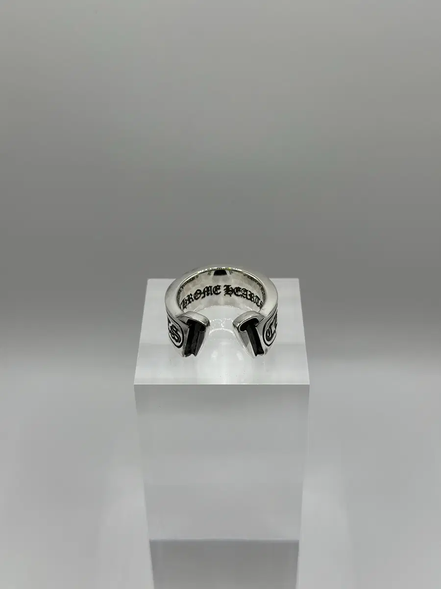 Chrome Hearts Ring. [Scroll Labeling Large]