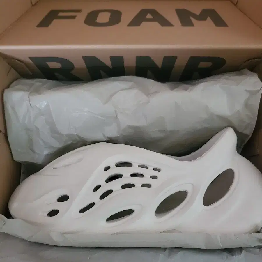 foam runner sand box