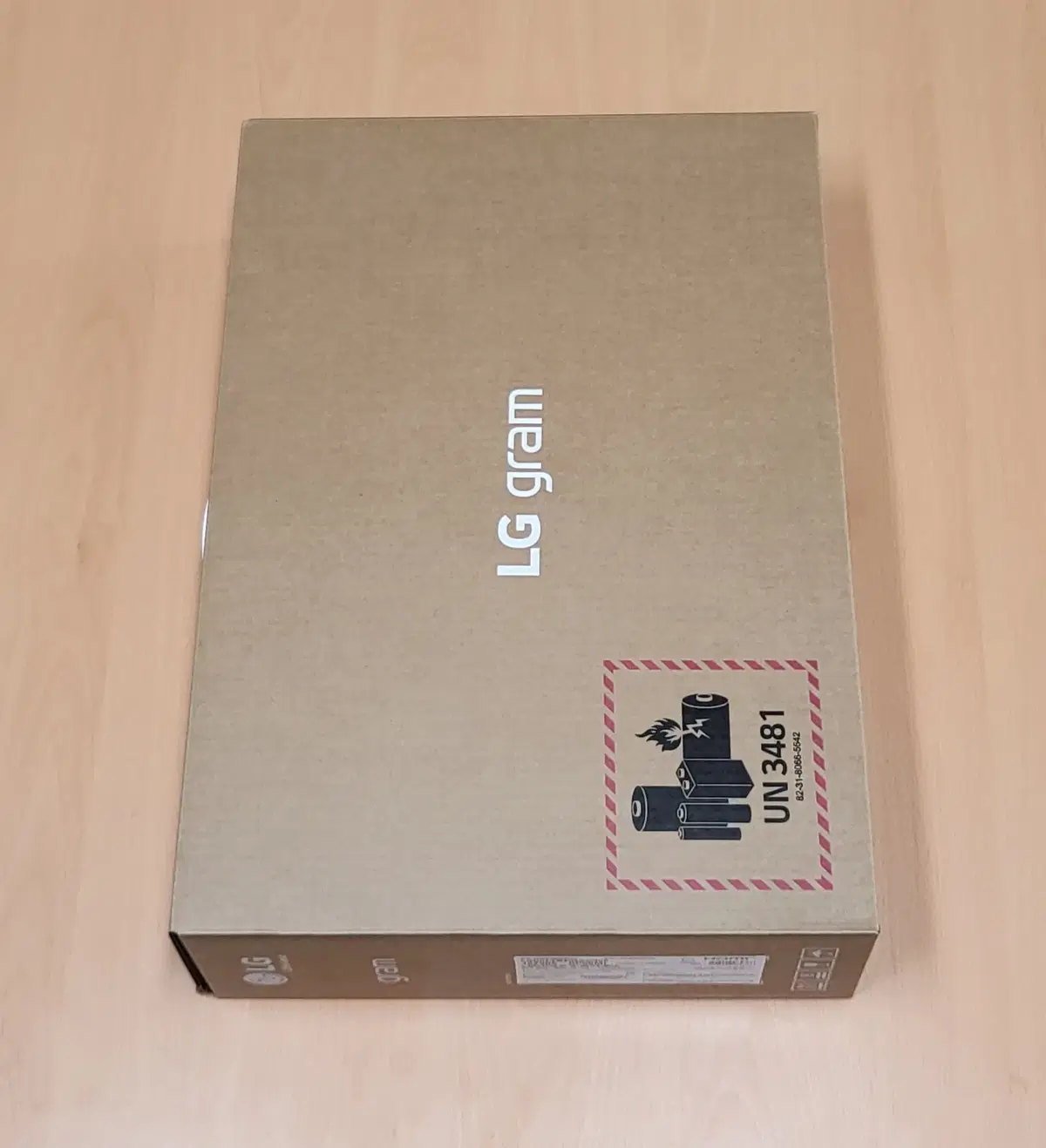 [Sealed] Lg 2024 Gram 15 15Z90S-GP56ML Laptop