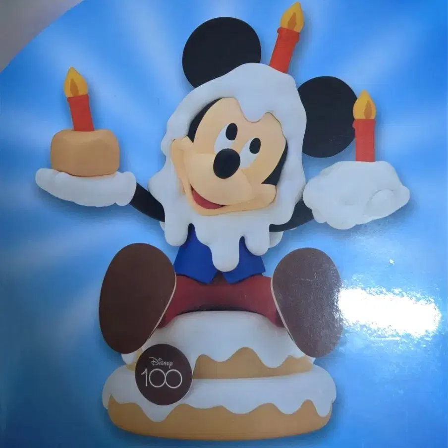 Javier Calleja Mickey ハビアカジェハ Disney100 Un Mickey Mouse 'malagueño' en la exposición personaje