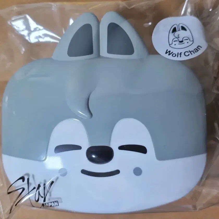サーキュレーティングスマイルズ　ショルダーバッグ　プーさんのハニーハント　ルー Bags – HYEIN SEO
