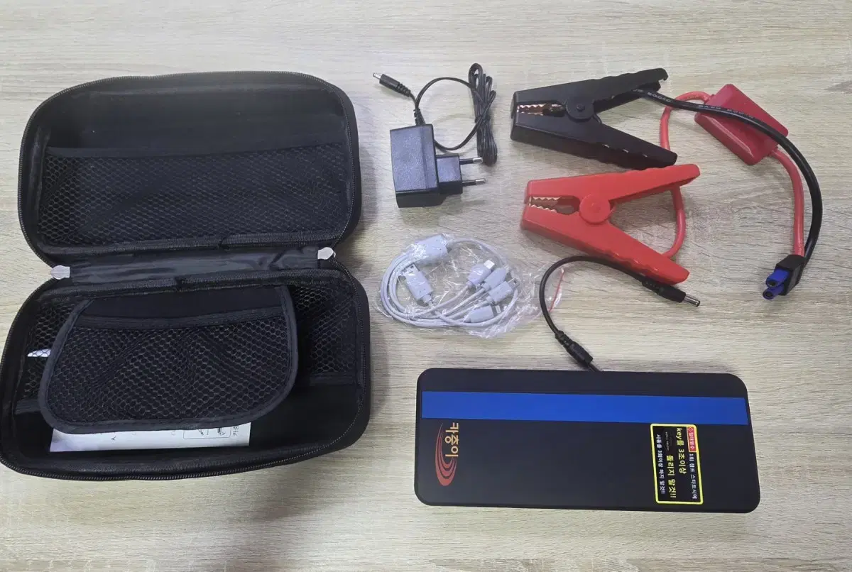 차량용 점프 스타터 카충이5 18,000mAh