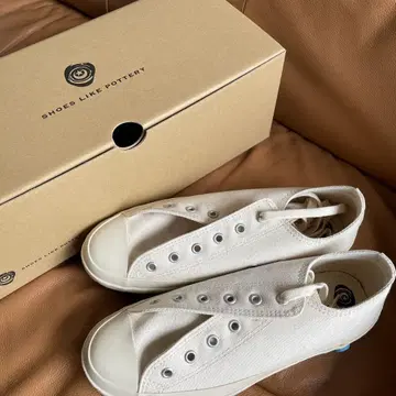 SHOES LIKE POTTERY 화이트 스니커즈