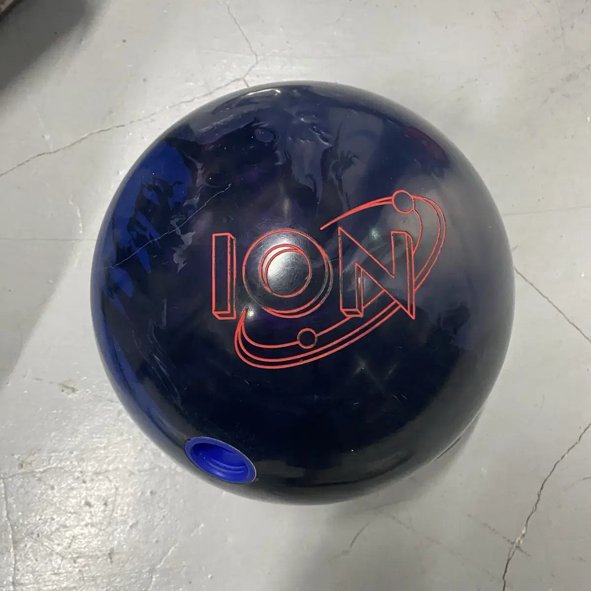 Storm iQ Tour 15lb Bowling Ball