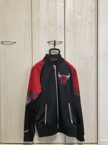 Mitchell & Ness 시카고 불스 트랙 자켓