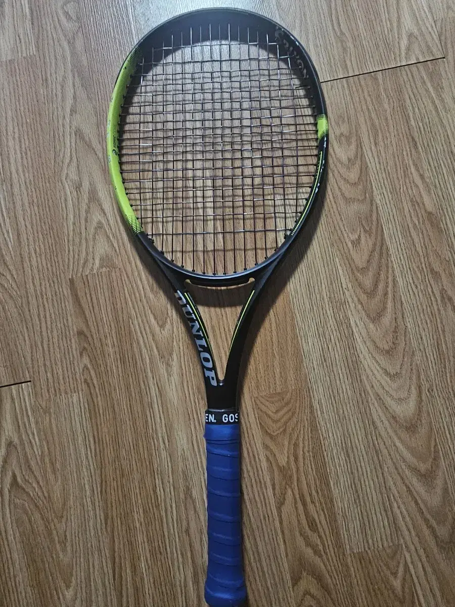 Dunlop Tennis Racket
