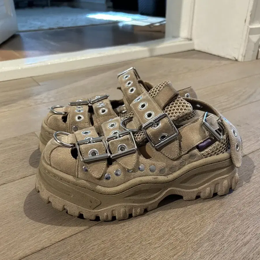 Product Details - 1