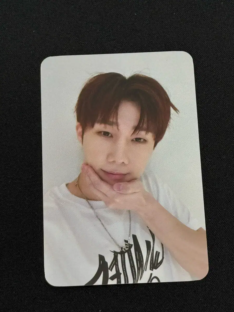 Soundwave hooded zip-up infinite sungkyu poca