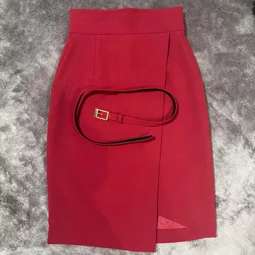 피킹 앤 다이앤 타이틀 스커트 벨트 포함 사이즈 34