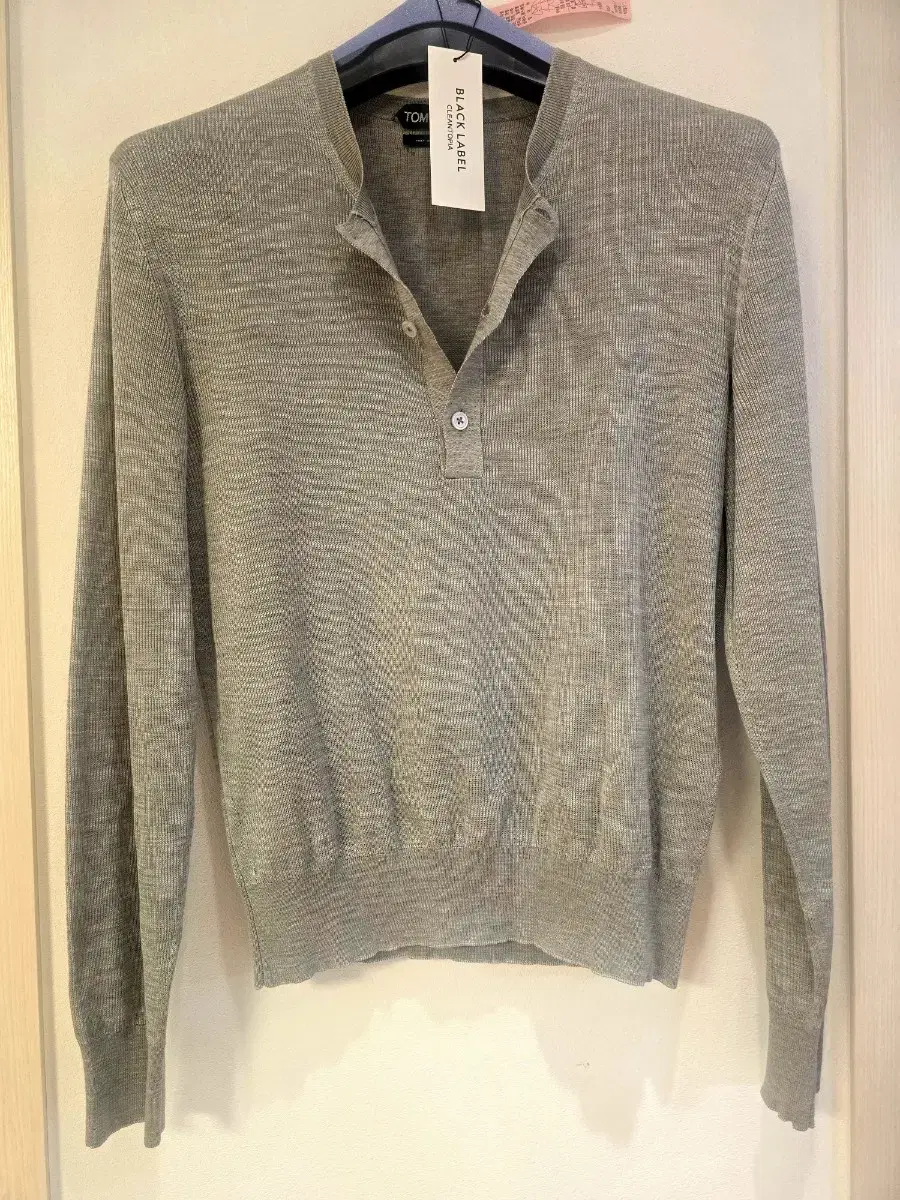 Tom Ford Silk Henley