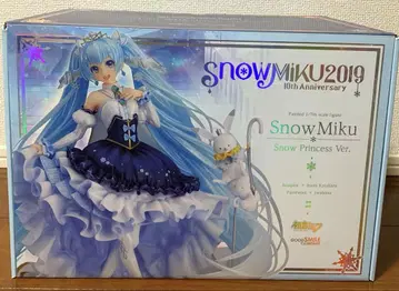 하츠네 미쿠 유키 미쿠 Snow Princess Ver. 1/7 스케일
