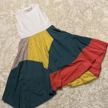 피아첼레 허리 절개 비대칭 원피스
