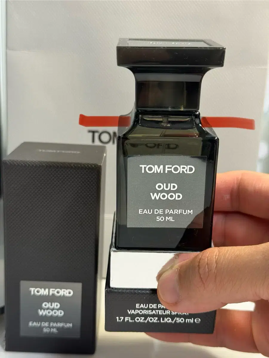 (Korean) Tom Ford Oud Wood 50ml (+Shopping Bag)