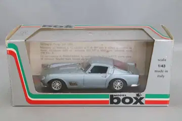 박스 모델 페라리 250 TDF 스트라달레 1/43 스케일