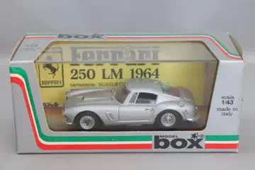 박스 모델 페라리 250 GT SWB 1/43 스케일