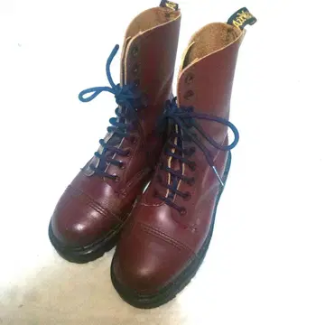 Dr.Martens 크레이지 봄 잉글랜드제 uk5 10홀