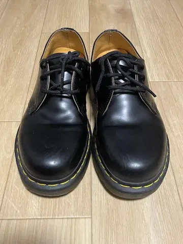 닥터마틴 3홀 25.5cm