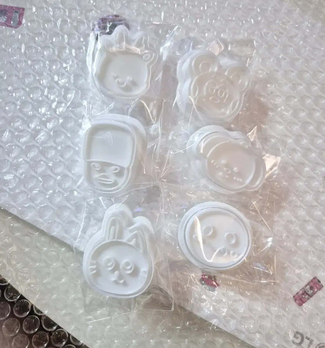 Riize Cookie Mold Wonbin Sungchan Eunseok Sohee Shotaro Chanyoung