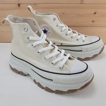 컨버스 올스타 트랙 웨이브 하이 버터 화이트 24.5cm