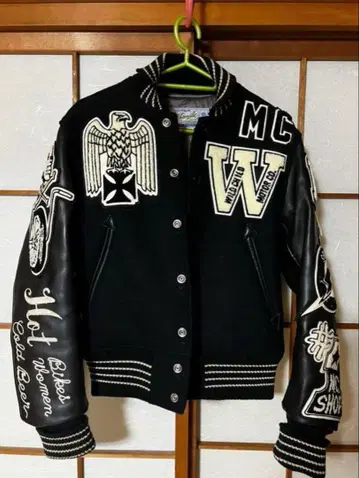 화이츠빌 바시티 자켓 34