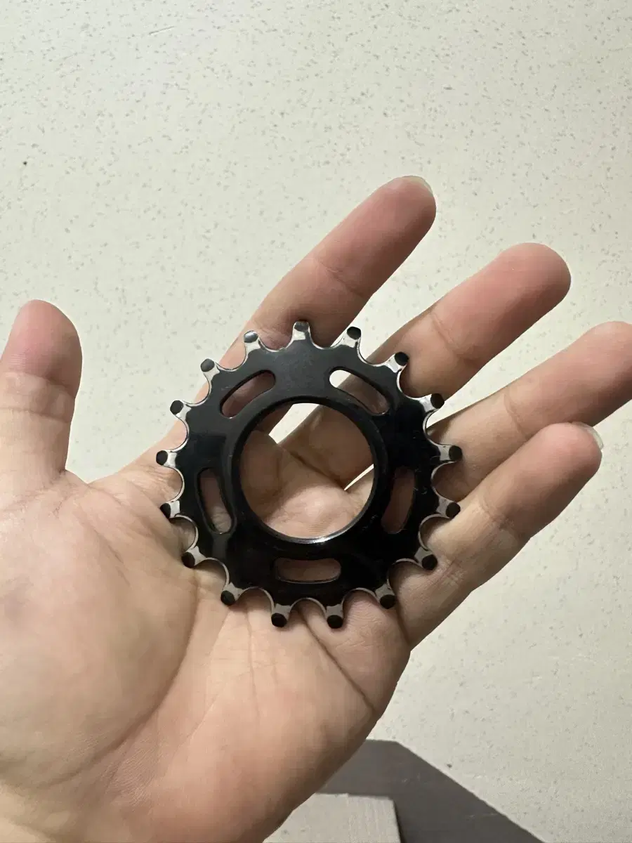 blb 17T Cog