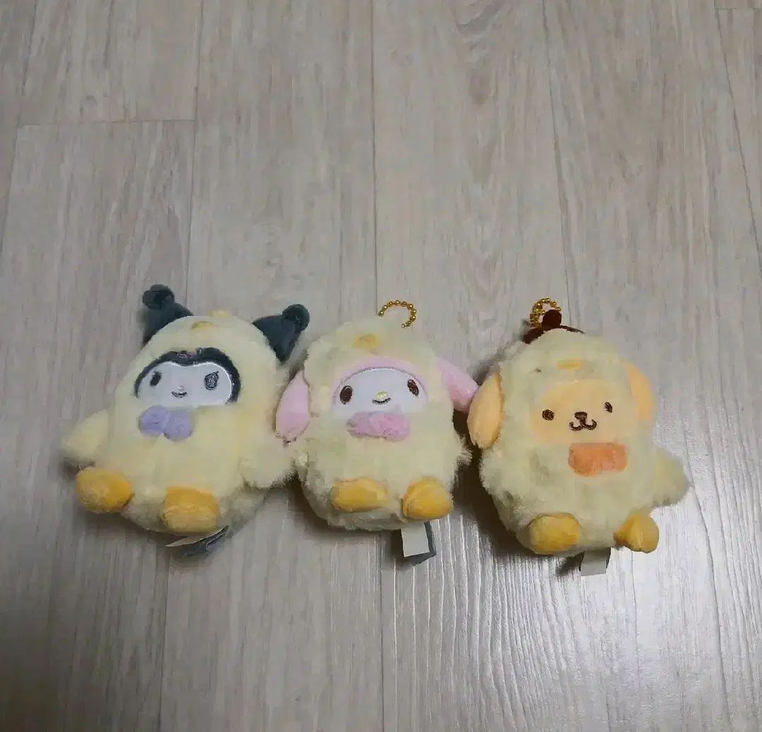 산리오 병아리 쿠로미 마이멜로디 폼폼푸린 8cm 인형 키링