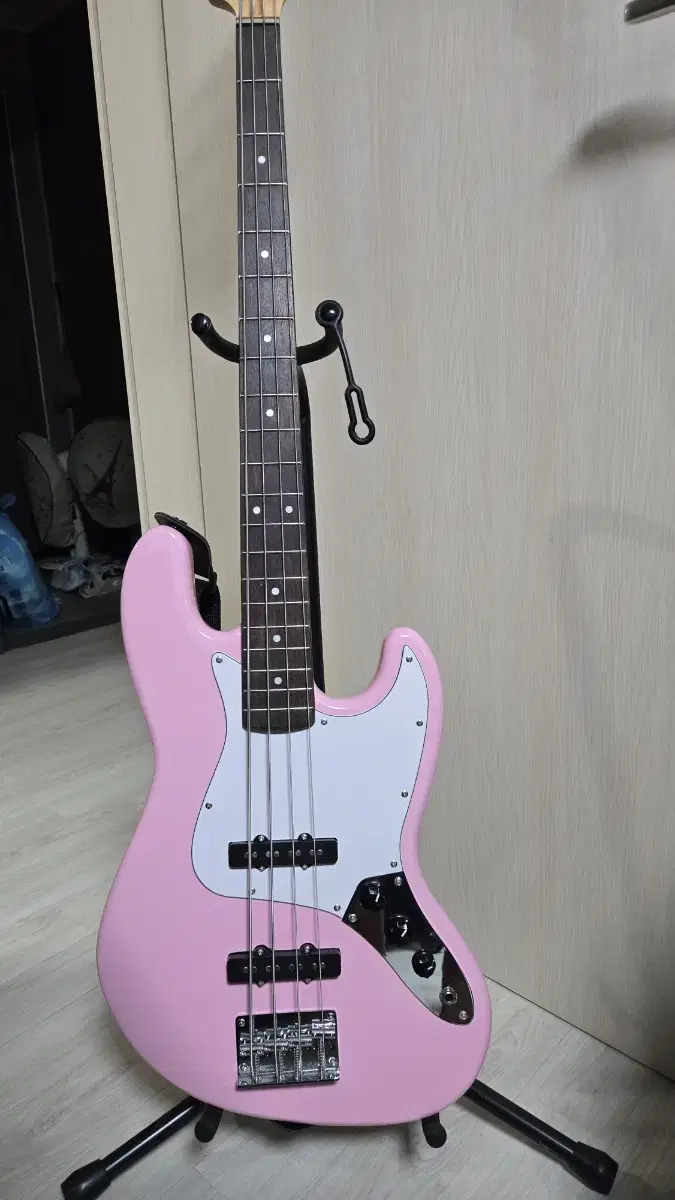 Swing Jazz King Bass Guitar, Pink