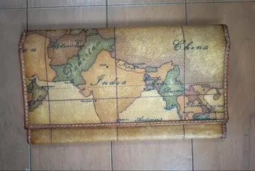 가격 인하 PRIMA CLASSE 장지갑 세계지도 패턴