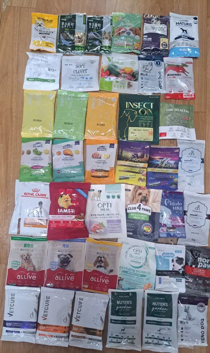 40 Dog Food Samples