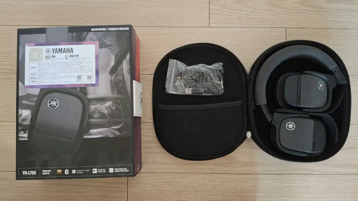 Yamaha YH-L700A Bluetooth Noise Canceling Headphones for Movie Watching