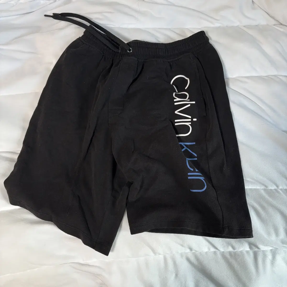 Calvin Klein Black Shorts M