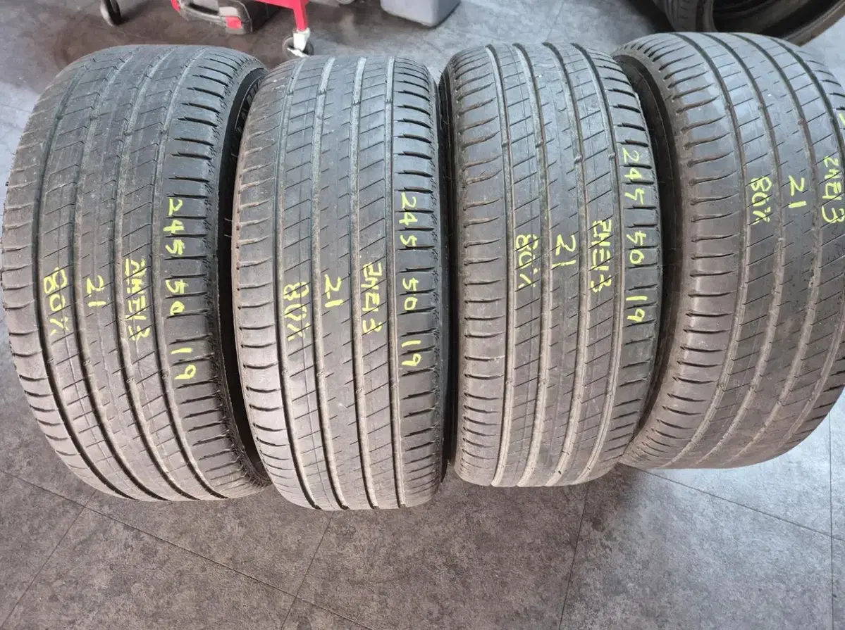 Ilsan Free Installation) 245 50 19 Michelin Used Tires 4EA