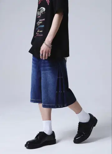 트래블 데님 숏 팬츠