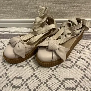 fenty puma by rihanna 리본 밸리 슈즈 레이스업