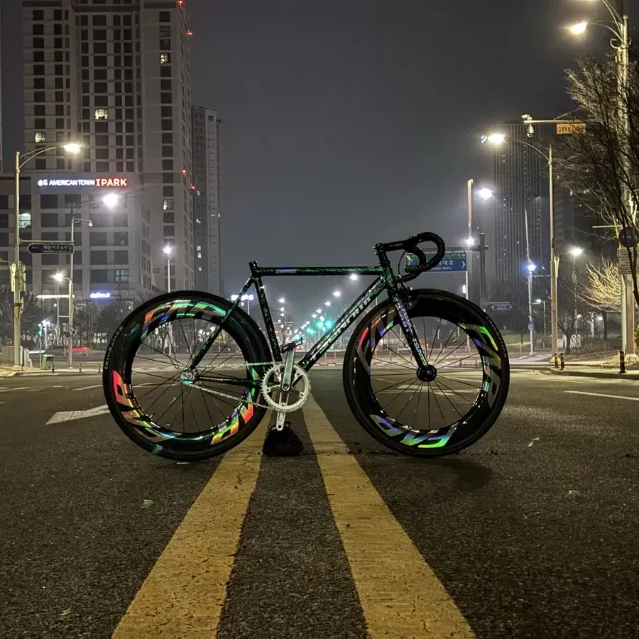 Rare Tsunami Flame Green Frame/Fork on Bunjang Global Site.