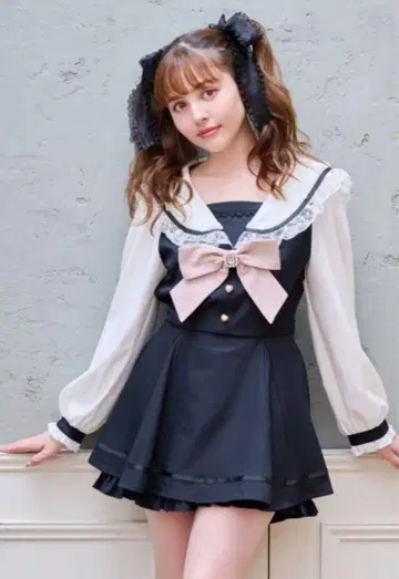 리즈리사 세일러 카라 셋업