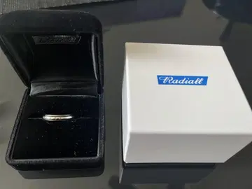 Radiall 핑키링 박스 포함