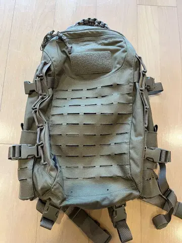 다이렉트 액션 드래곤 에그 백팩 헬리콘텍스