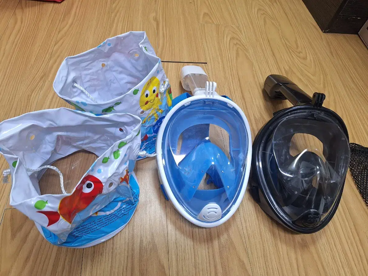 Snorkeling mask. Snail Catching Tube Bulk