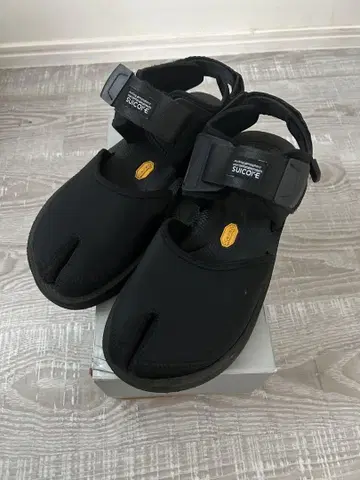 SUICOKE 스이코크 샌들