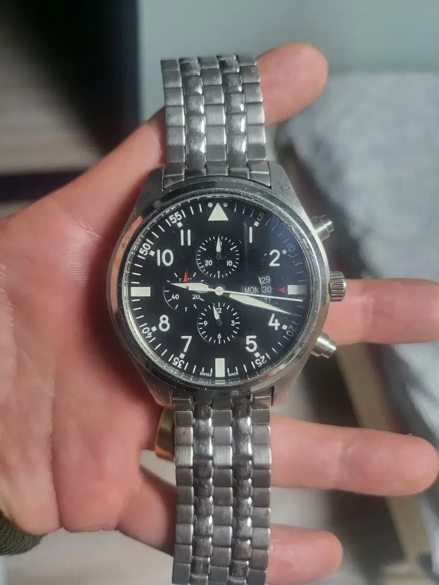 TOP GUN IWC 시계 판해합니다.