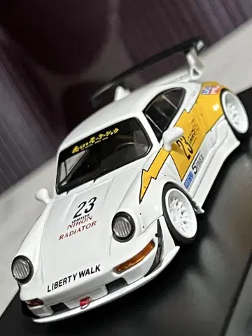 Model XF LBWK 포르쉐 964 RWB