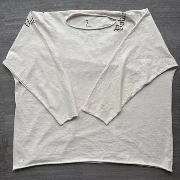 yeezy VULTURES 긴팔 티셔츠 사이즈 2