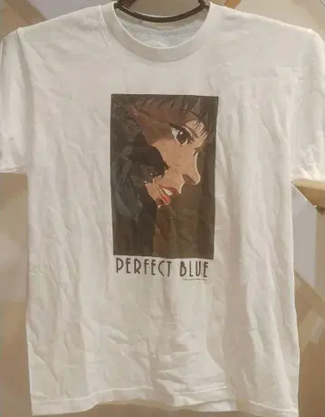 90년대 퍼펙트 블루 티셔츠 Perfect Blue