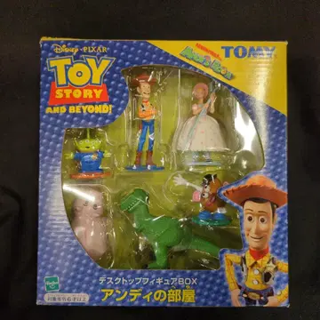 타미힐피거 데스크탑 피규어 BOX 토이스토리 앤디의 방